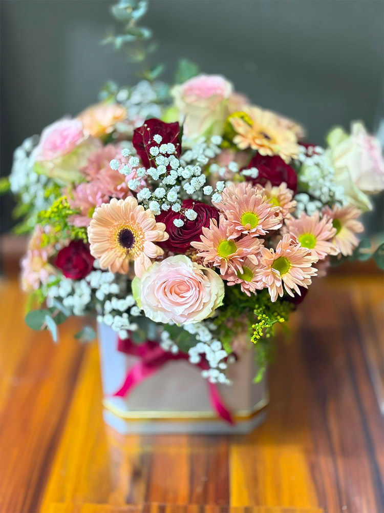 la douceur infinie d’une mère attentionnée.